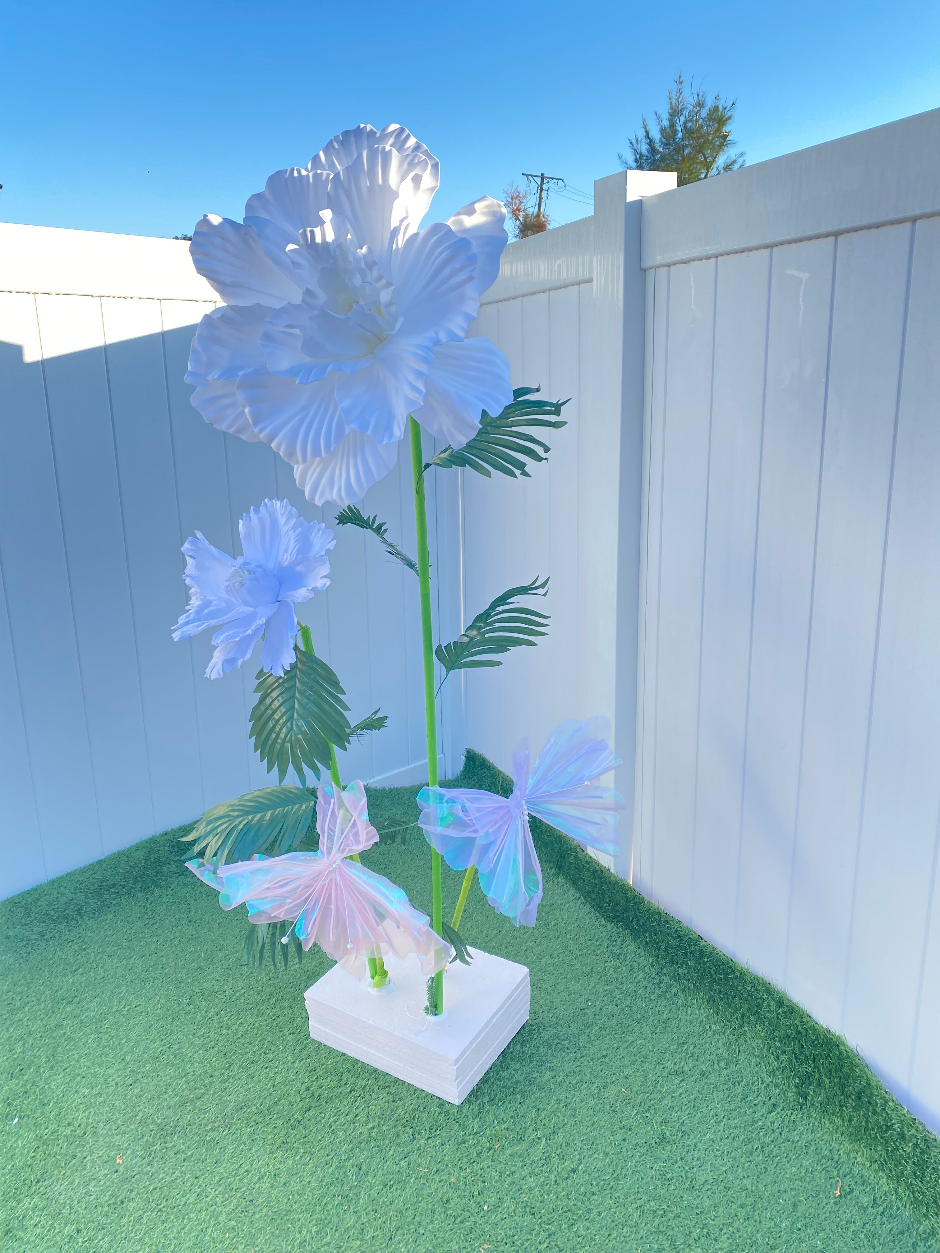 White Gigantic Flowers