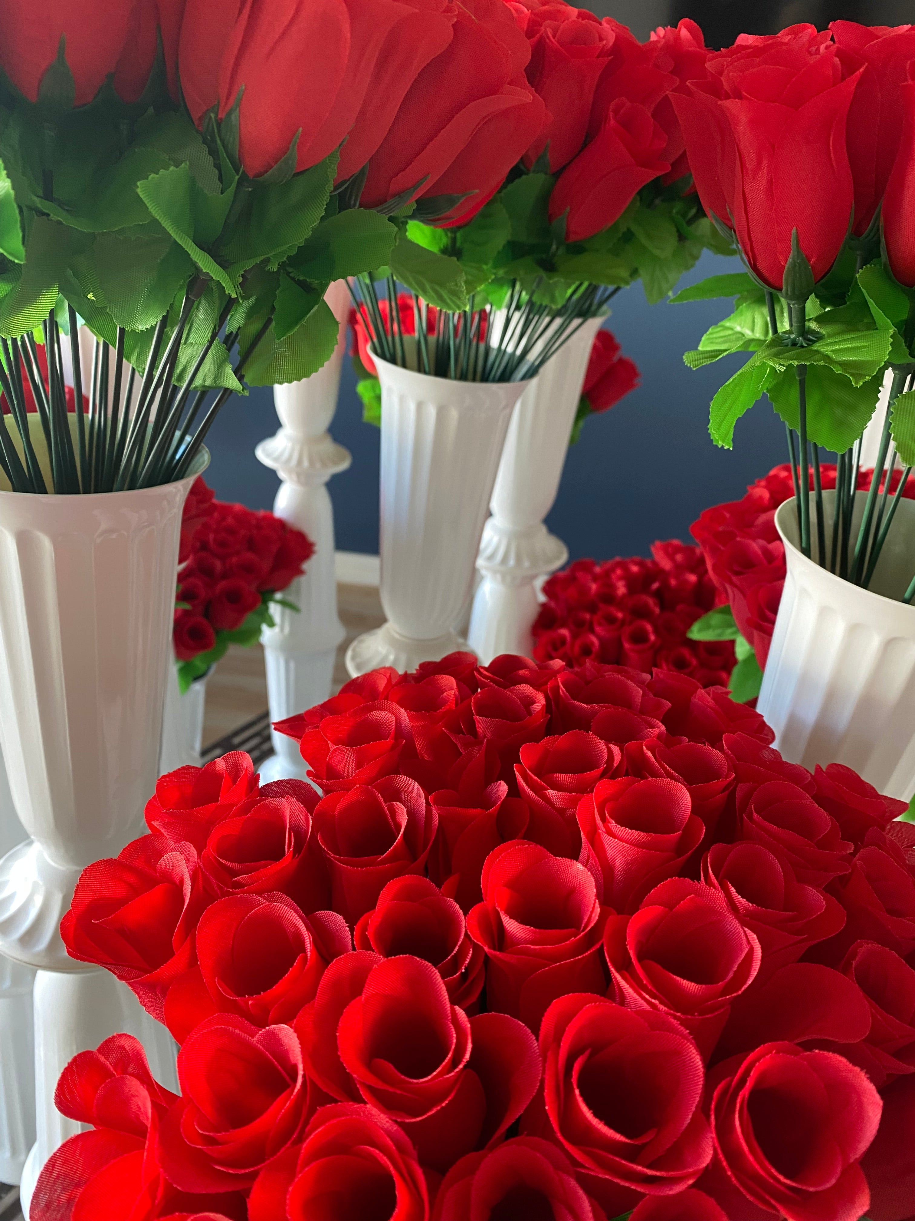High Red Roses for Center Tables