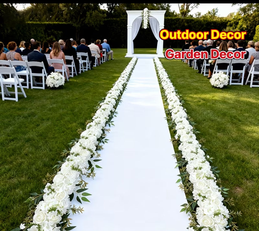 Bunch of white flowers